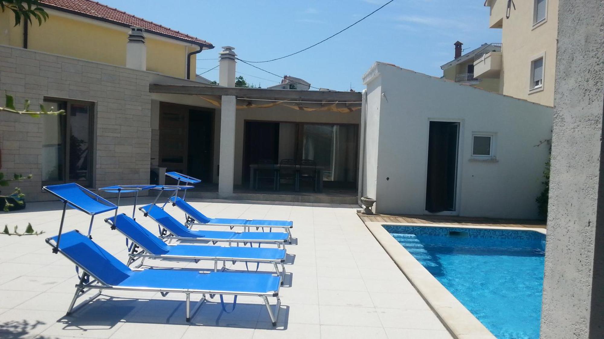 Holiday Homes Mare Premantura Exterior photo